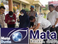 Kapolresta Banyuwangi Gelar Tes Urine terhadap Ratusan Personil Polri