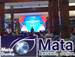 Genap Setahun Memimpin, Bupati dan Wakil Bupati Blitar Gelar Santunan dan Buka Bersama