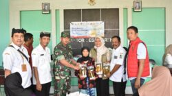 Kasdim 0825/Banyuwangi Salurkan Bantuan Pangan Beras Alokasi Februari-Maret 2026 di Dua Kecamatan