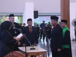 Suyanto Waspo Tondo Wicaksono (Yayan) Resmi di Lantik Jadi Sekda Definitif Banyuwangi