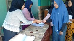 Sekitar 100 Warga Desa Sumberboto Terima Zakat Mal dari Anggota DPRD Jatim dan DPRD Kabupaten Blitar